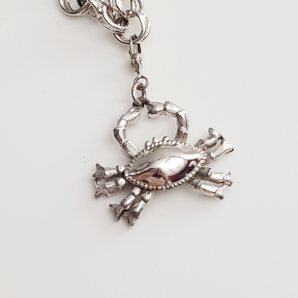 Monet Double Link Crab Charm Bracelet Silvertone - Picture 2 of 10